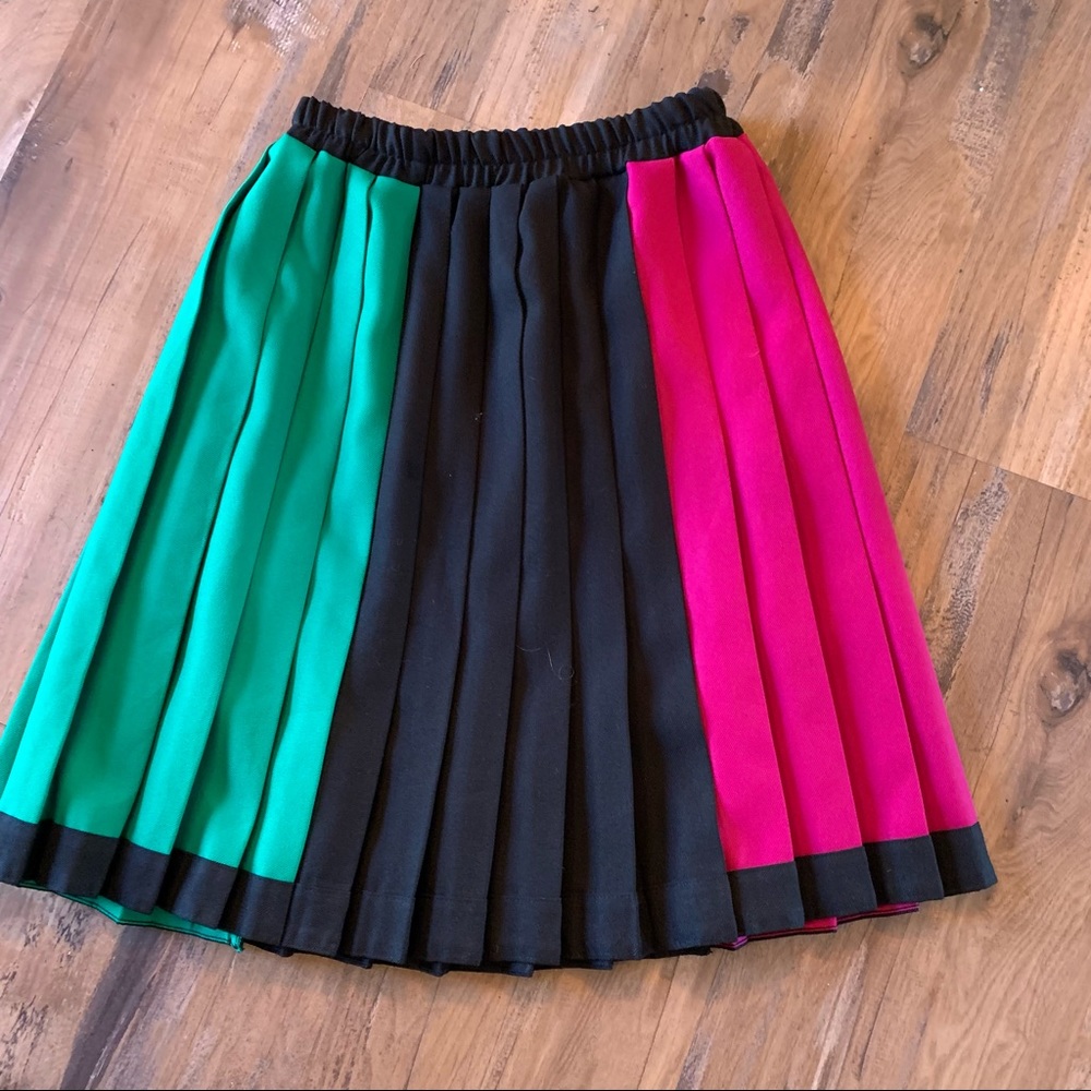 True vintage Trevira color block pleated skirt size s small black pink green